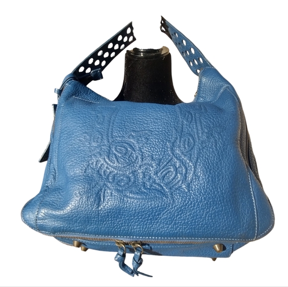 Sold - Picture 2 of 10